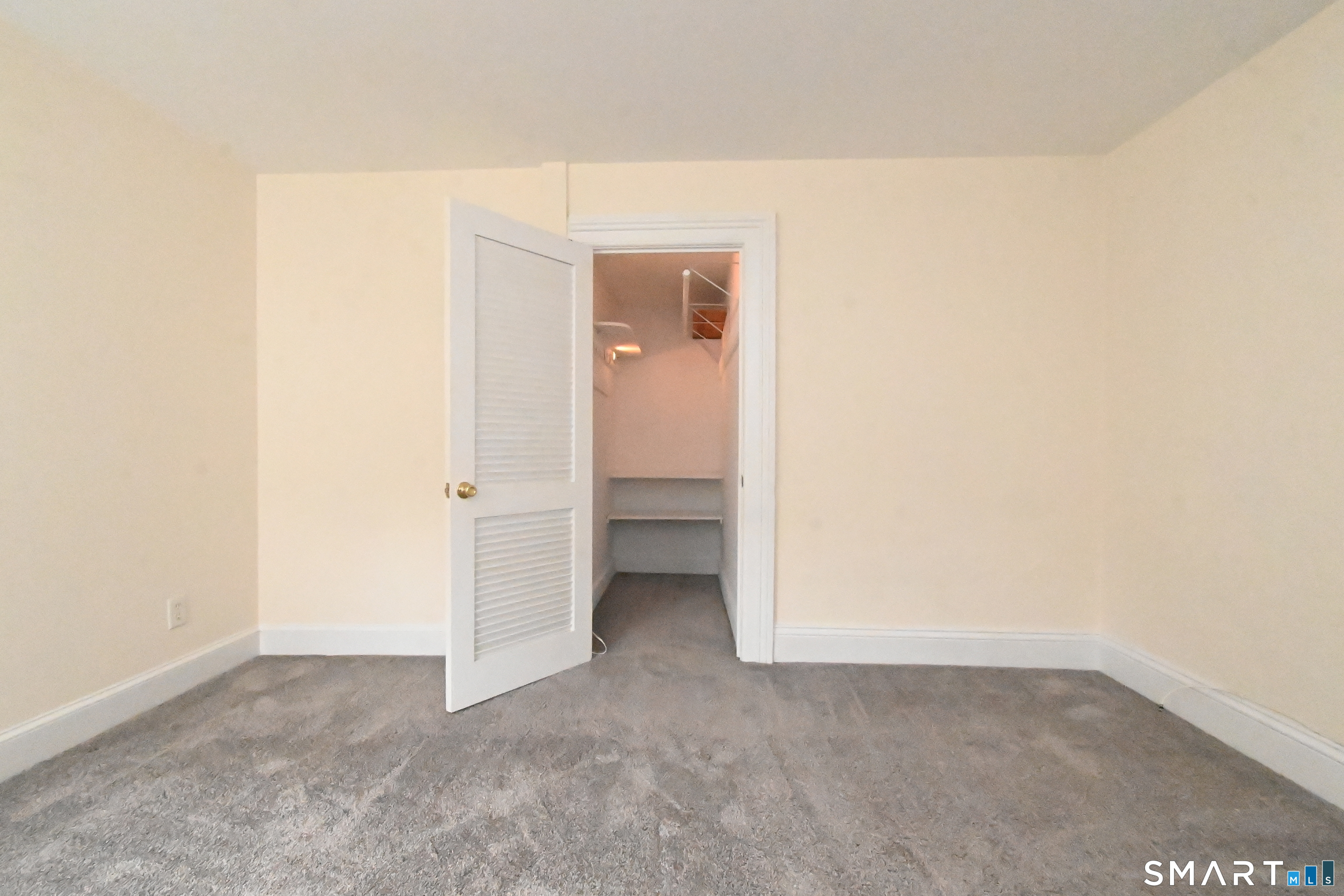 26 Elm Tree Place Stamford CT 06906