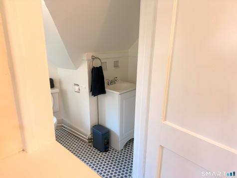 512 Townsend Avenue New Haven CT 06512