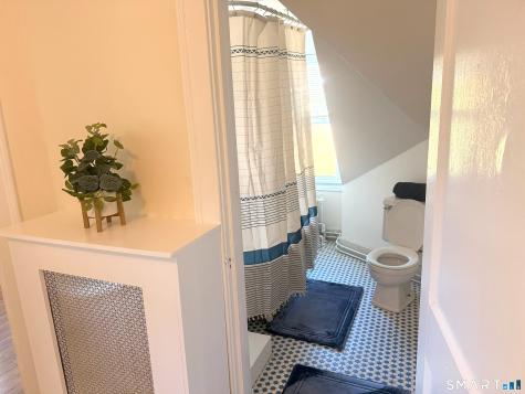 512 Townsend Avenue New Haven CT 06512