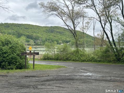 81 Silver Lake Shore Road Sharon CT 06069