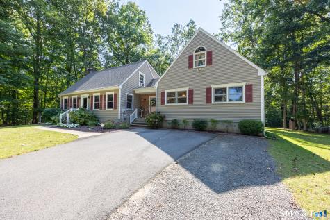 7 Stephens Court Clinton CT 06413