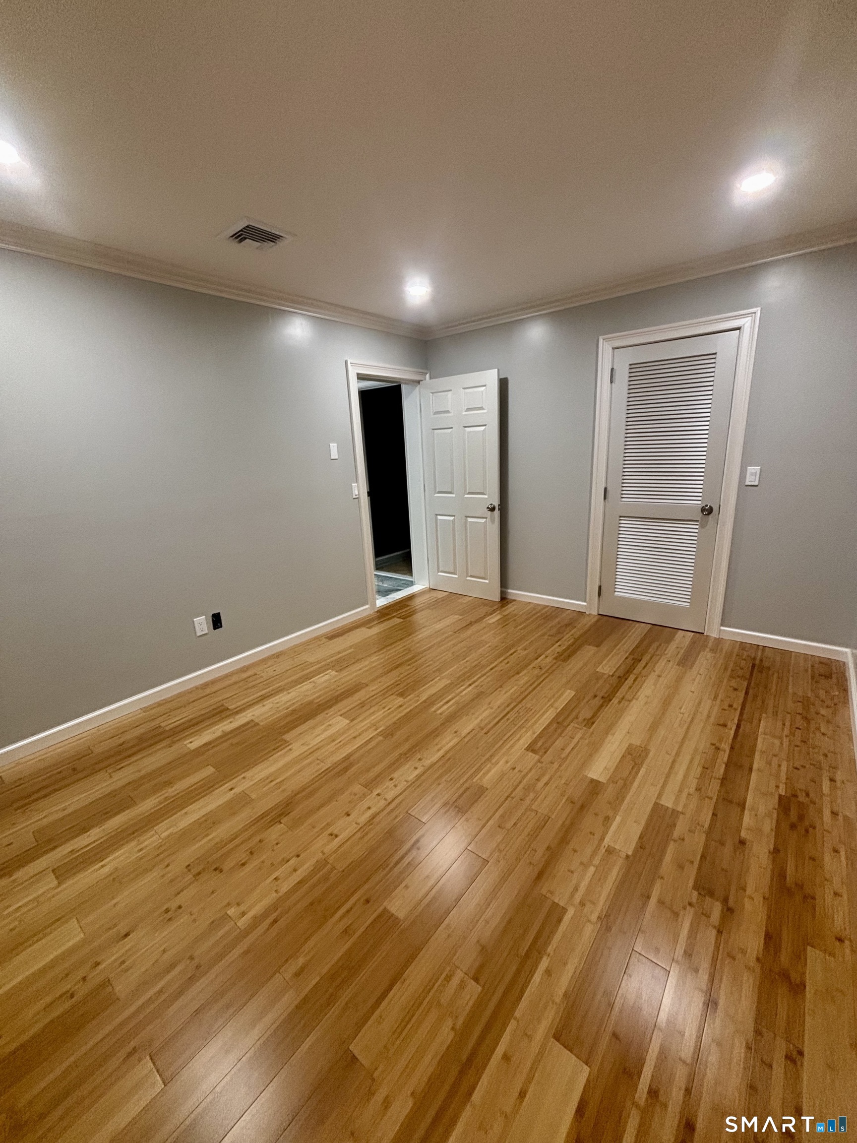 209 Main Street Danbury CT 06810