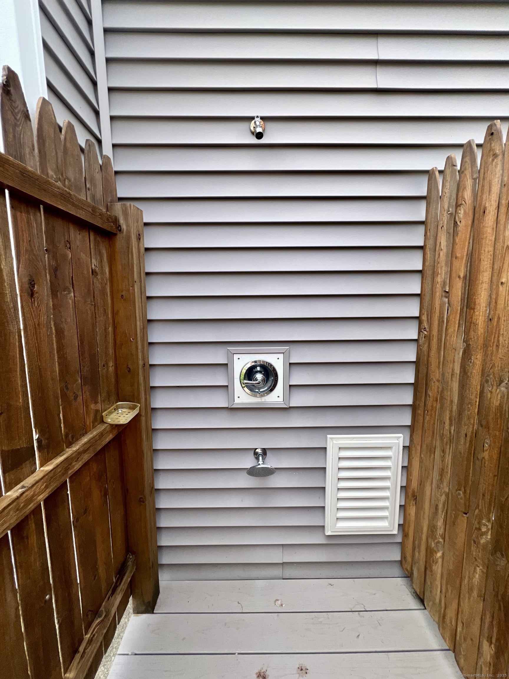 12 Elm Avenue Westbrook CT 06498