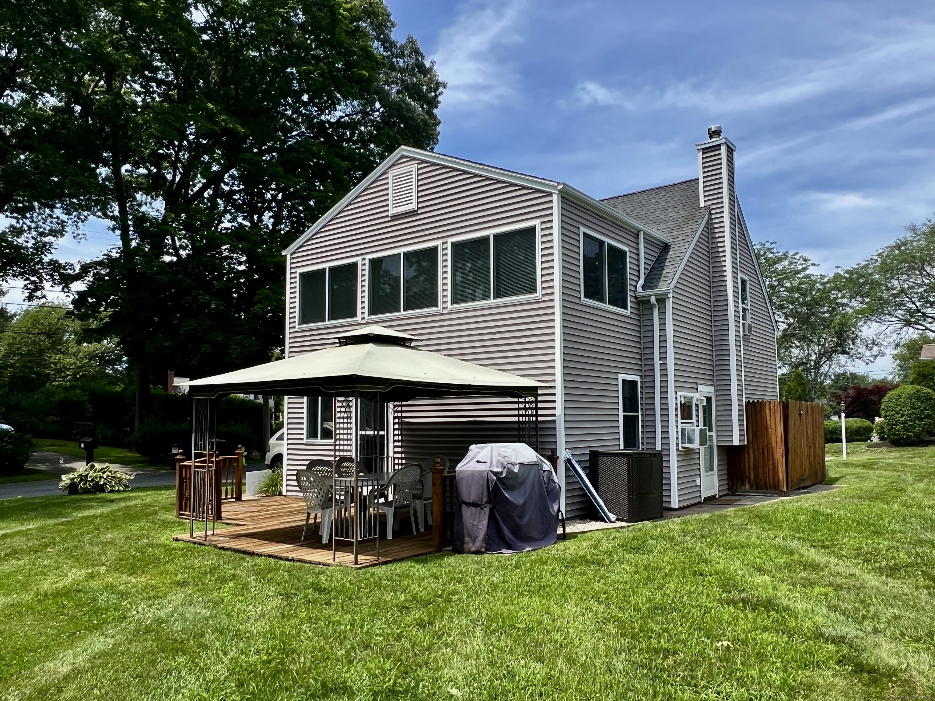 12 Elm Avenue Westbrook CT 06498