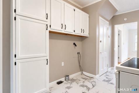 61 Asnuntuck Street Enfield CT 06082