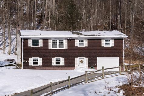 76 South Kent Road Kent CT 06757