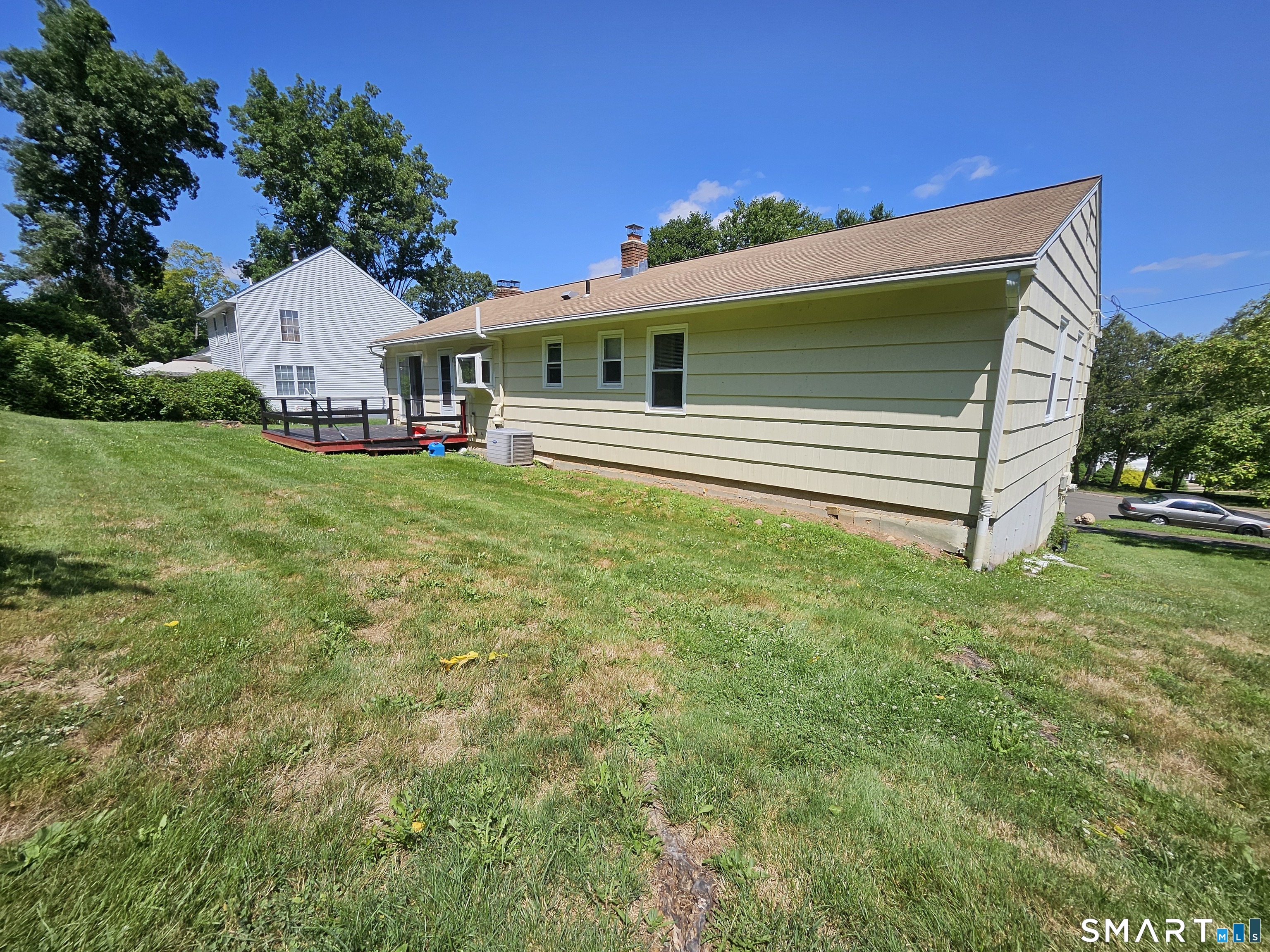 172 Country Hills Road Hamden CT 06514