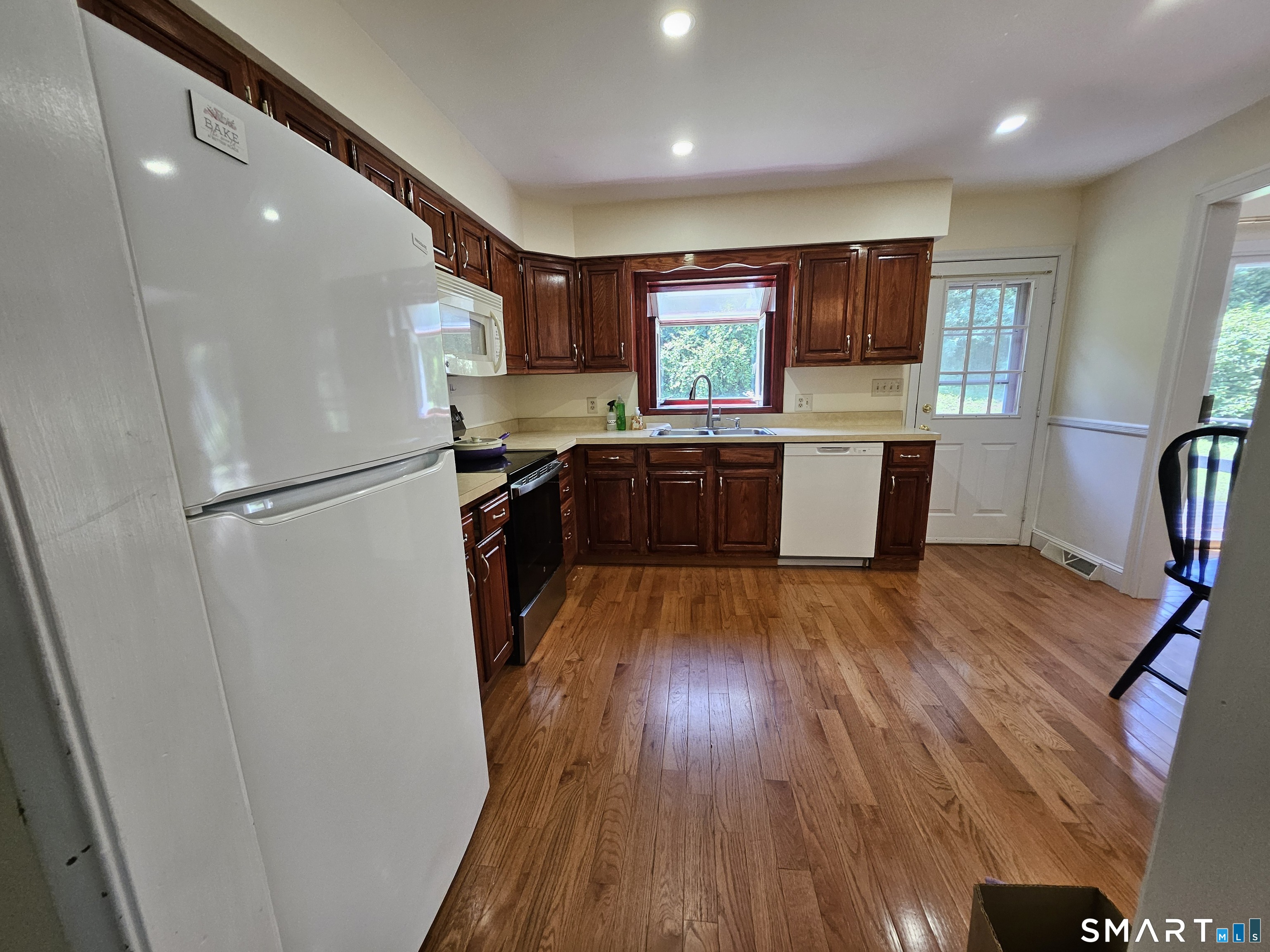 172 Country Hills Road Hamden CT 06514