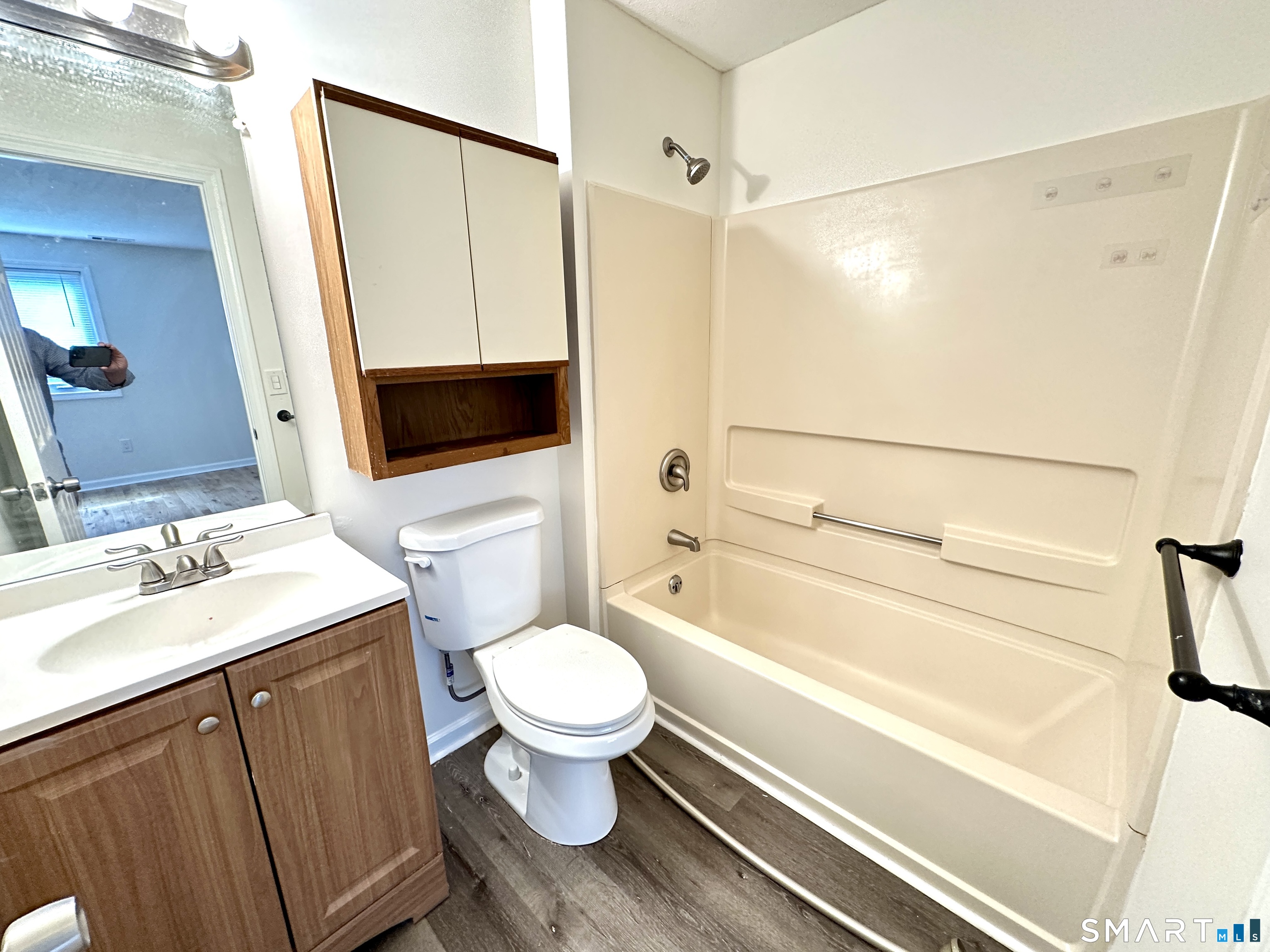 20 Oak Ridge Drive Windsor Locks CT 06096