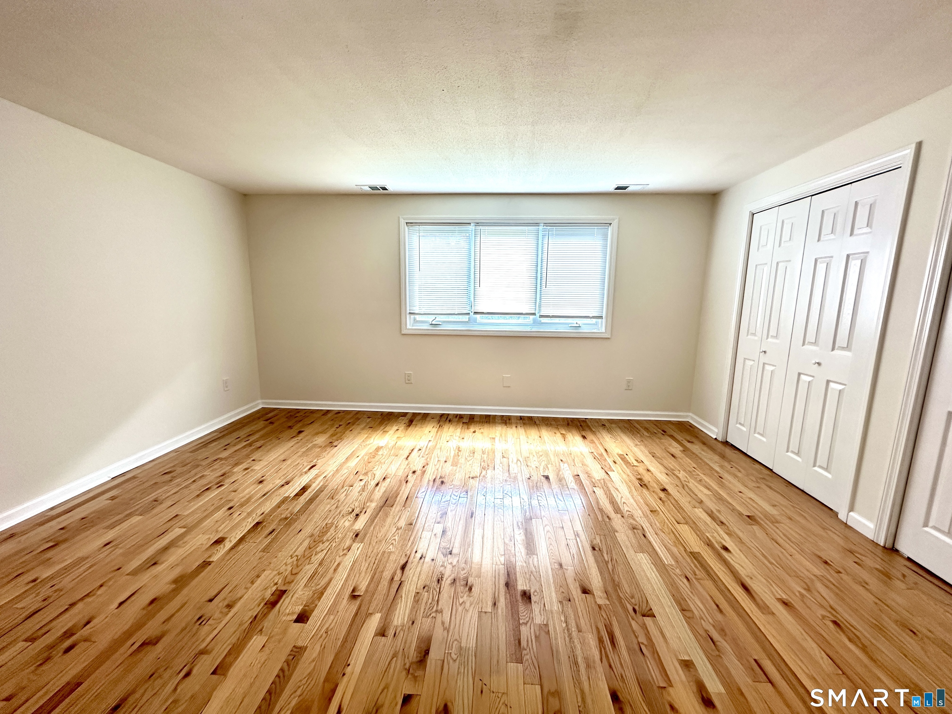 20 Oak Ridge Drive Windsor Locks CT 06096