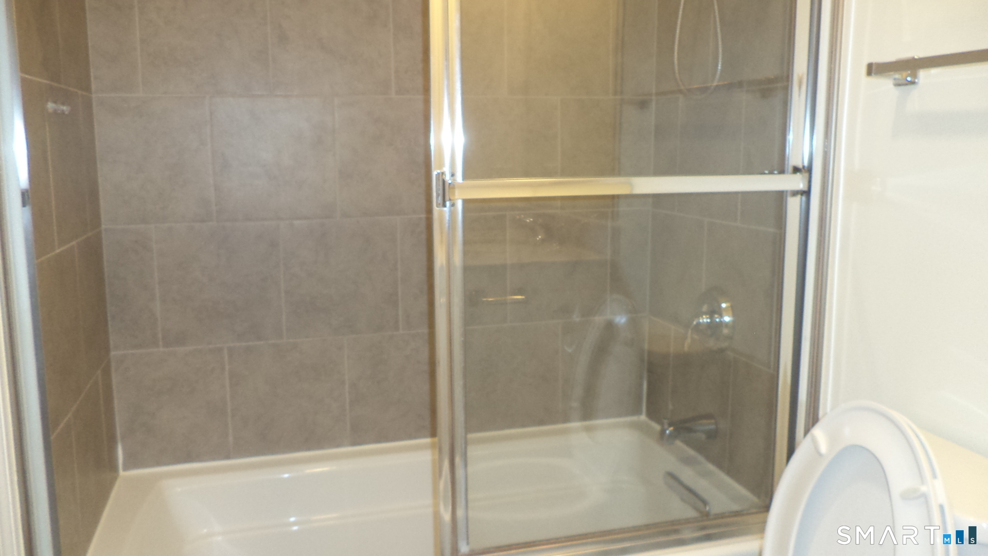 33 Maple Avenue Bethel CT 06801