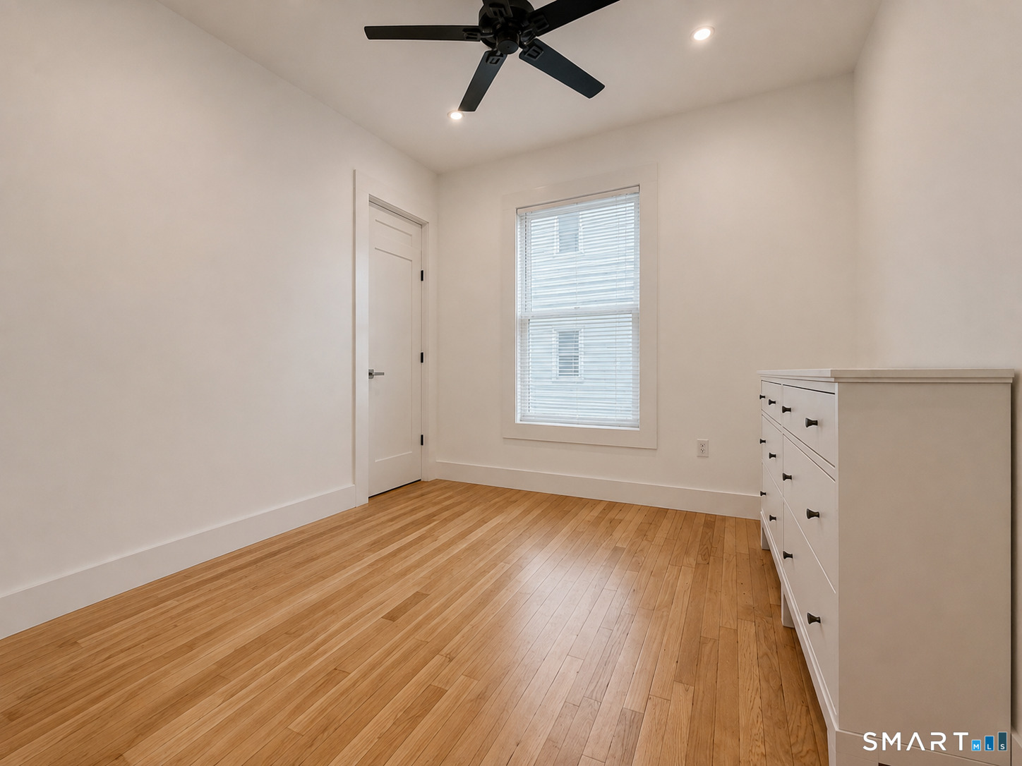 492 Lombard Street New Haven CT 06513