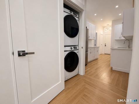 492 Lombard Street New Haven CT 06513
