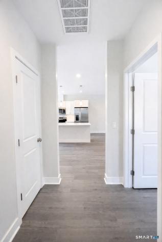 24 Glen Road Newtown CT 06482