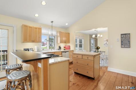 969 Reef Road Fairfield CT 06824