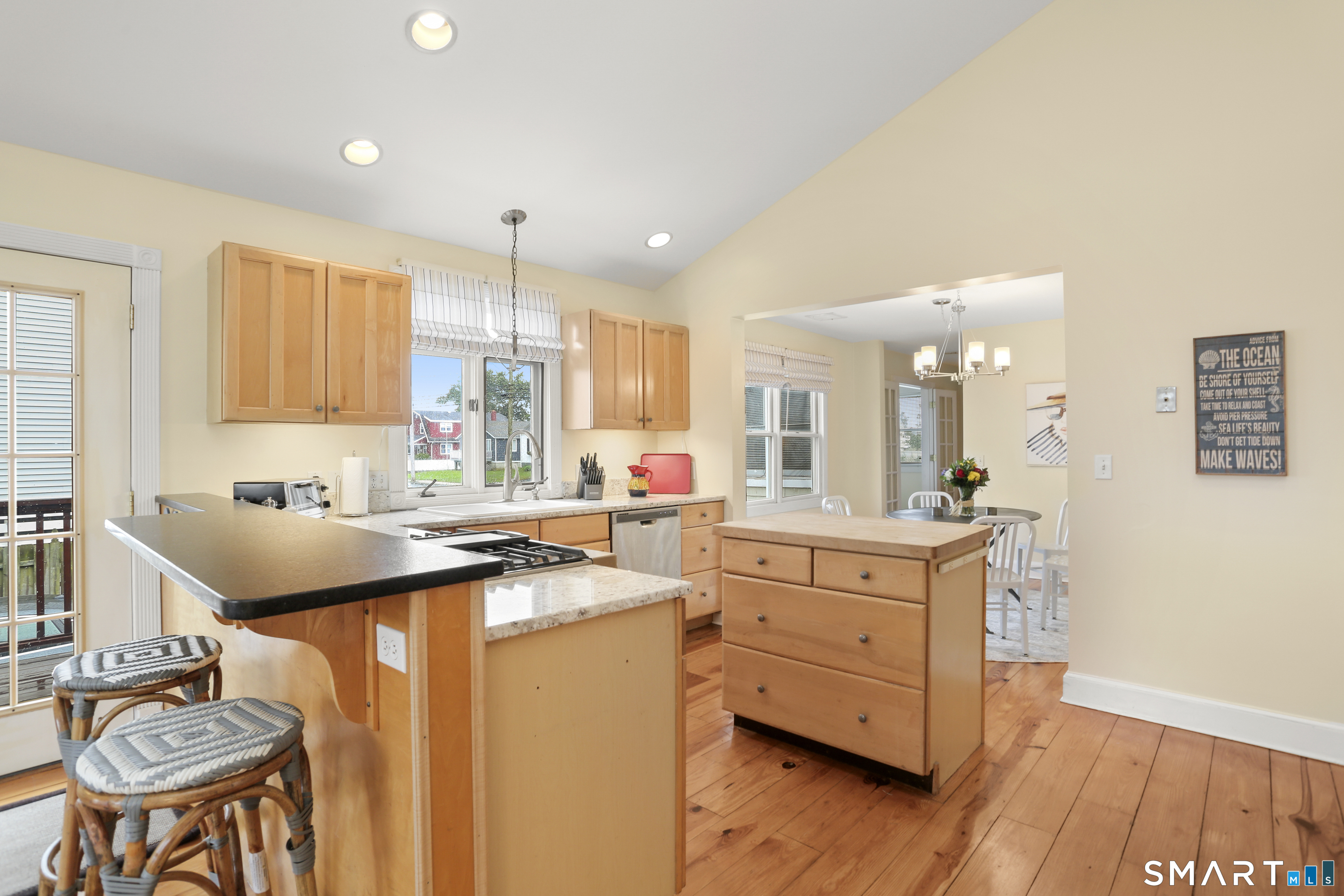 969 Reef Road Fairfield CT 06824