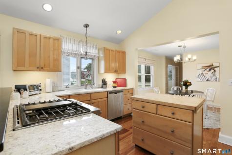 969 Reef Road Fairfield CT 06824