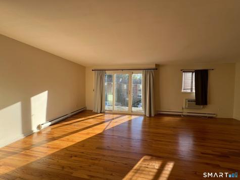 1660 Farmington Avenue Farmington CT 06085