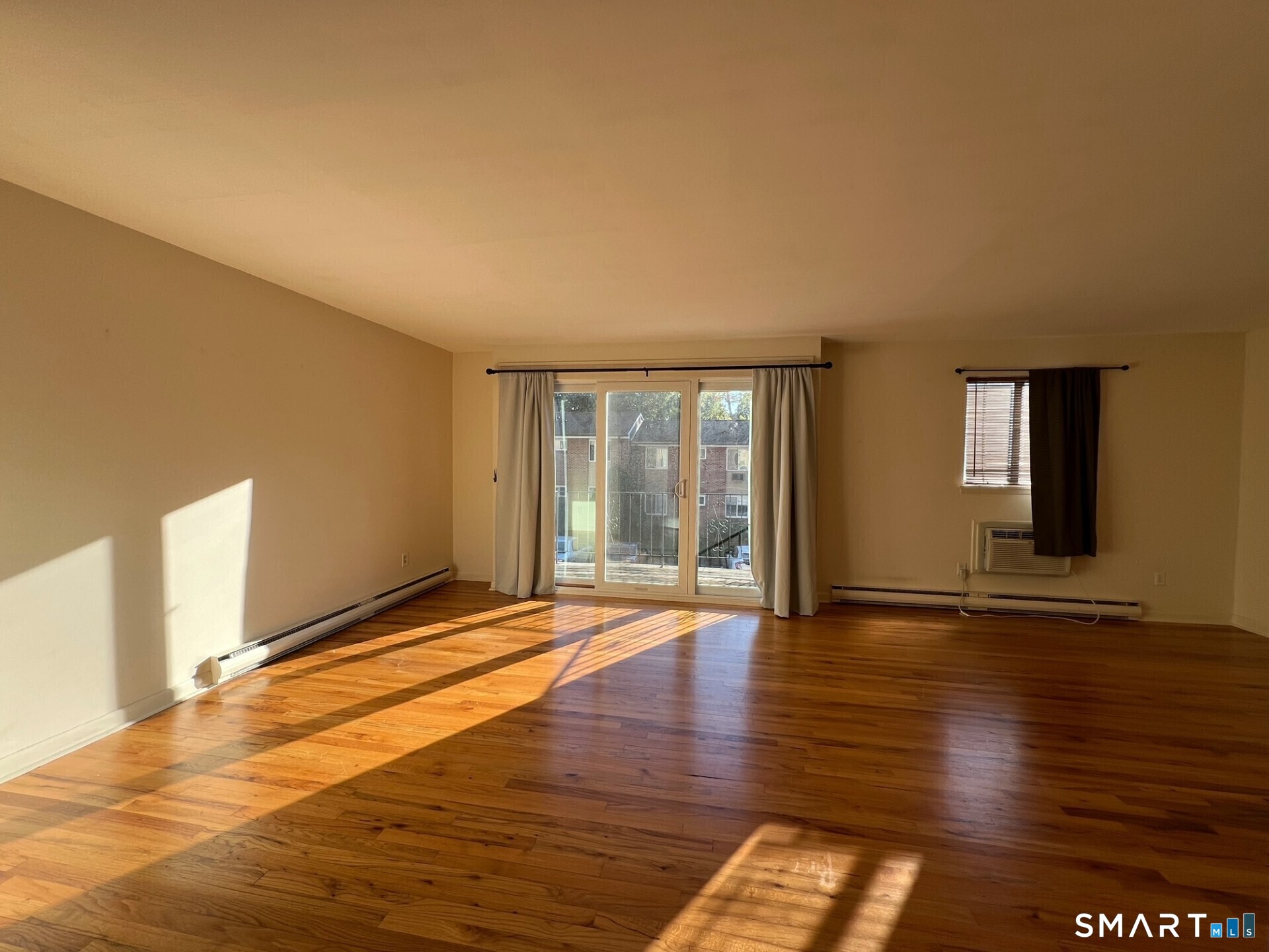 1660 Farmington Avenue Farmington CT 06085