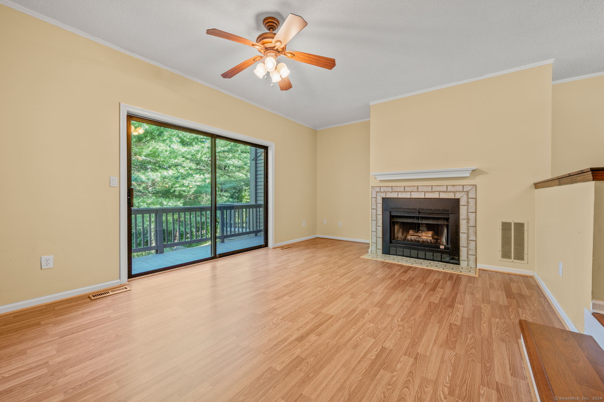 250 Conestoga Way Glastonbury CT 06033