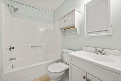 250 Conestoga Way Glastonbury CT 06033