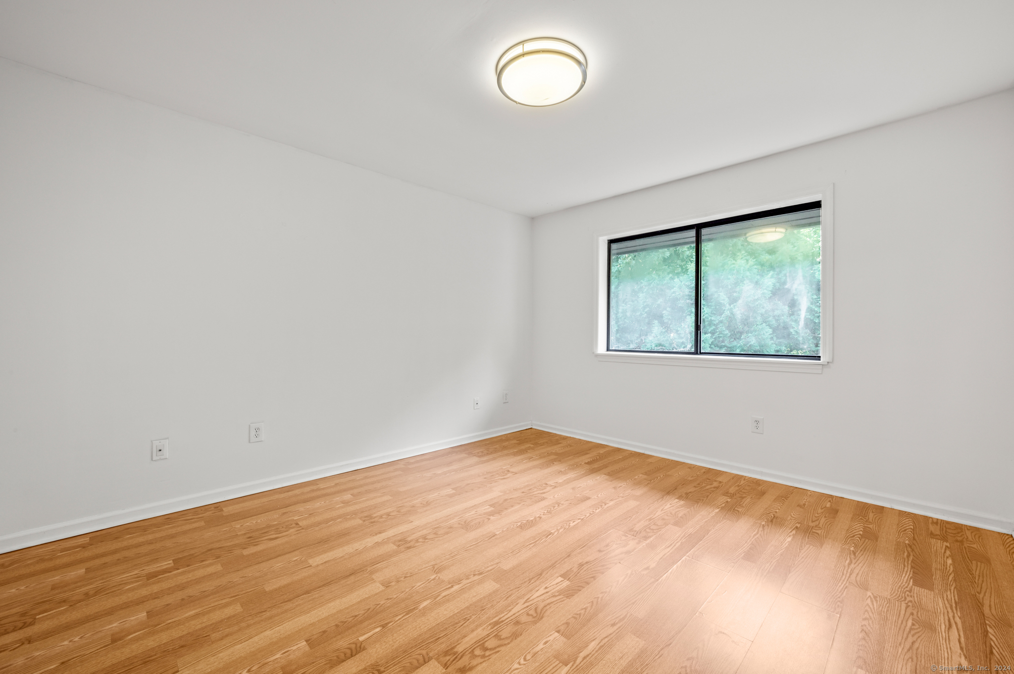 250 Conestoga Way Glastonbury CT 06033