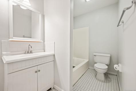 250 Conestoga Way Glastonbury CT 06033