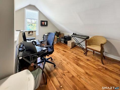 5 Westwood Road Branford CT 06405