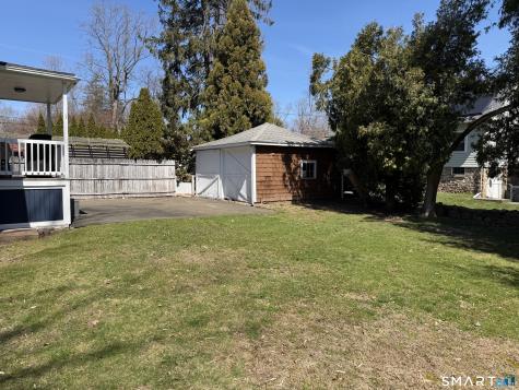 5 Westwood Road Branford CT 06405