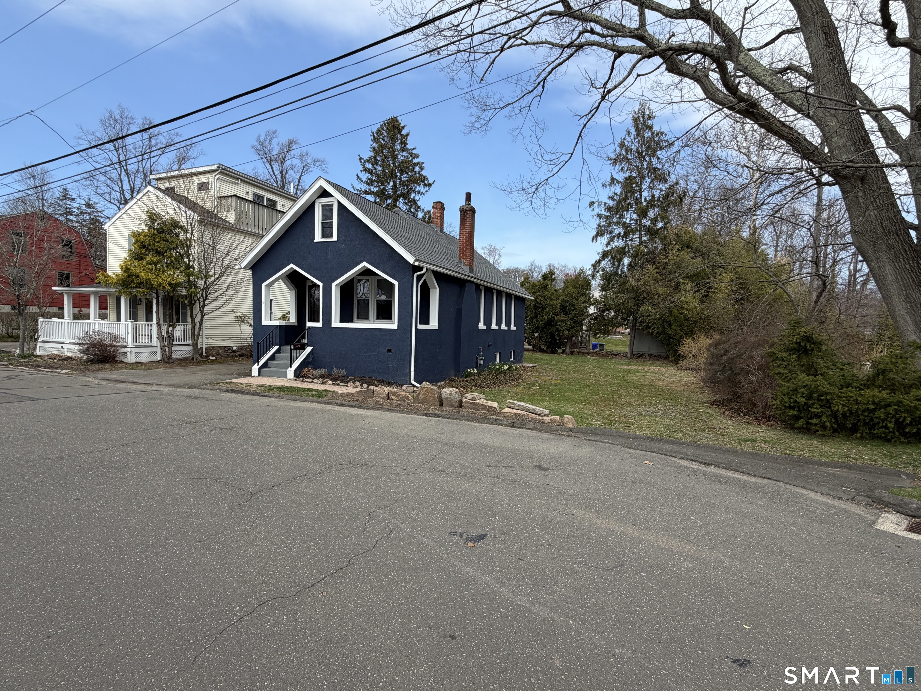 5 Westwood Road Branford CT 06405