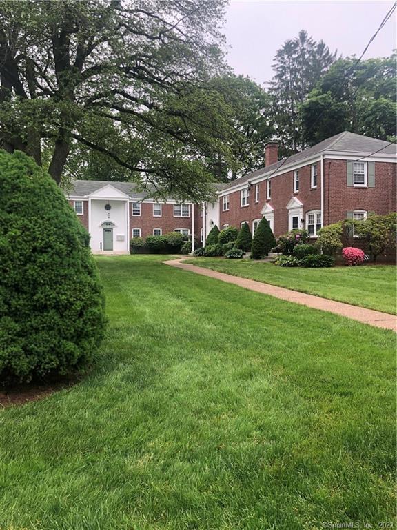 52 Robin Road West Hartford CT 06119