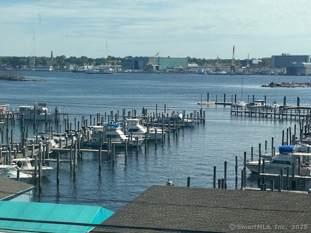 271 Pequot Avenue New London CT 06320