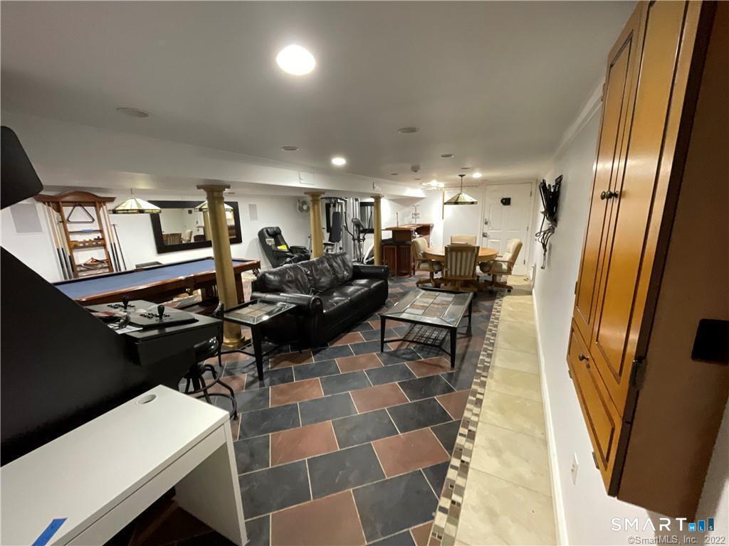 42 Scribner Hill Road Wilton CT 06897