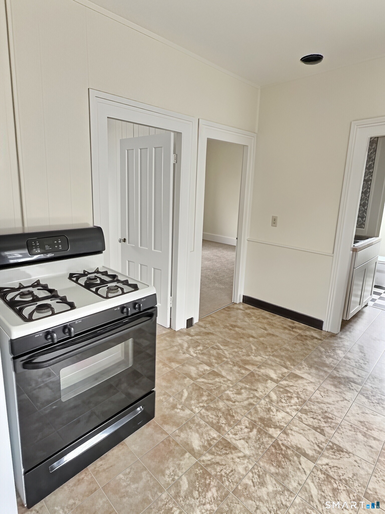 290 Wakelee Avenue Ansonia CT 06401