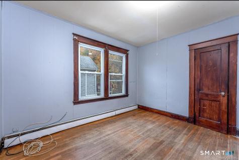 146 Charles Street Waterbury CT 06708