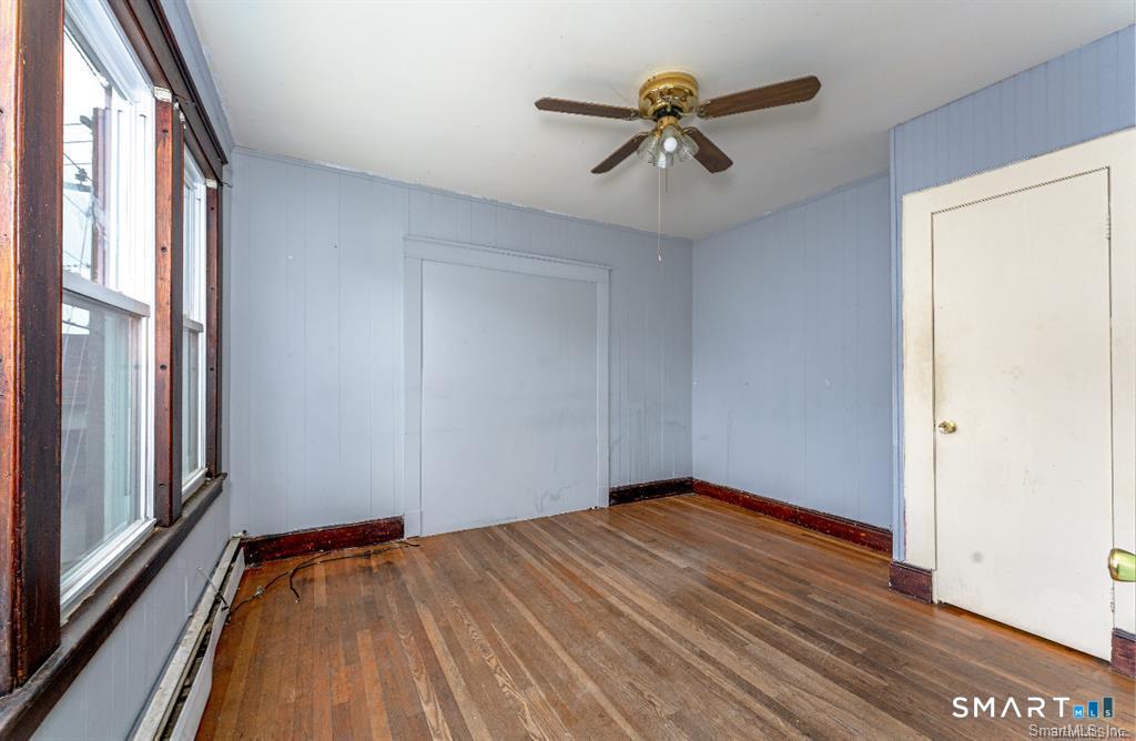 146 Charles Street Waterbury CT 06708