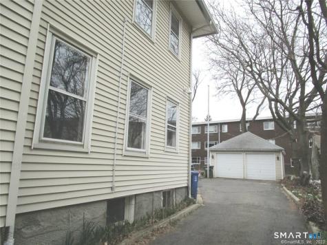 158 Scofield Avenue Bridgeport CT 06605