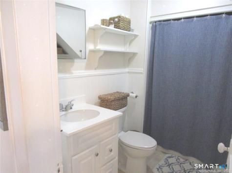 158 Scofield Avenue Bridgeport CT 06605