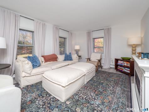 209 Peaceable Street Ridgefield CT 06877