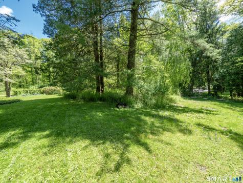 209 Peaceable Street Ridgefield CT 06877