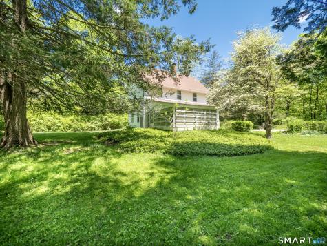 209 Peaceable Street Ridgefield CT 06877