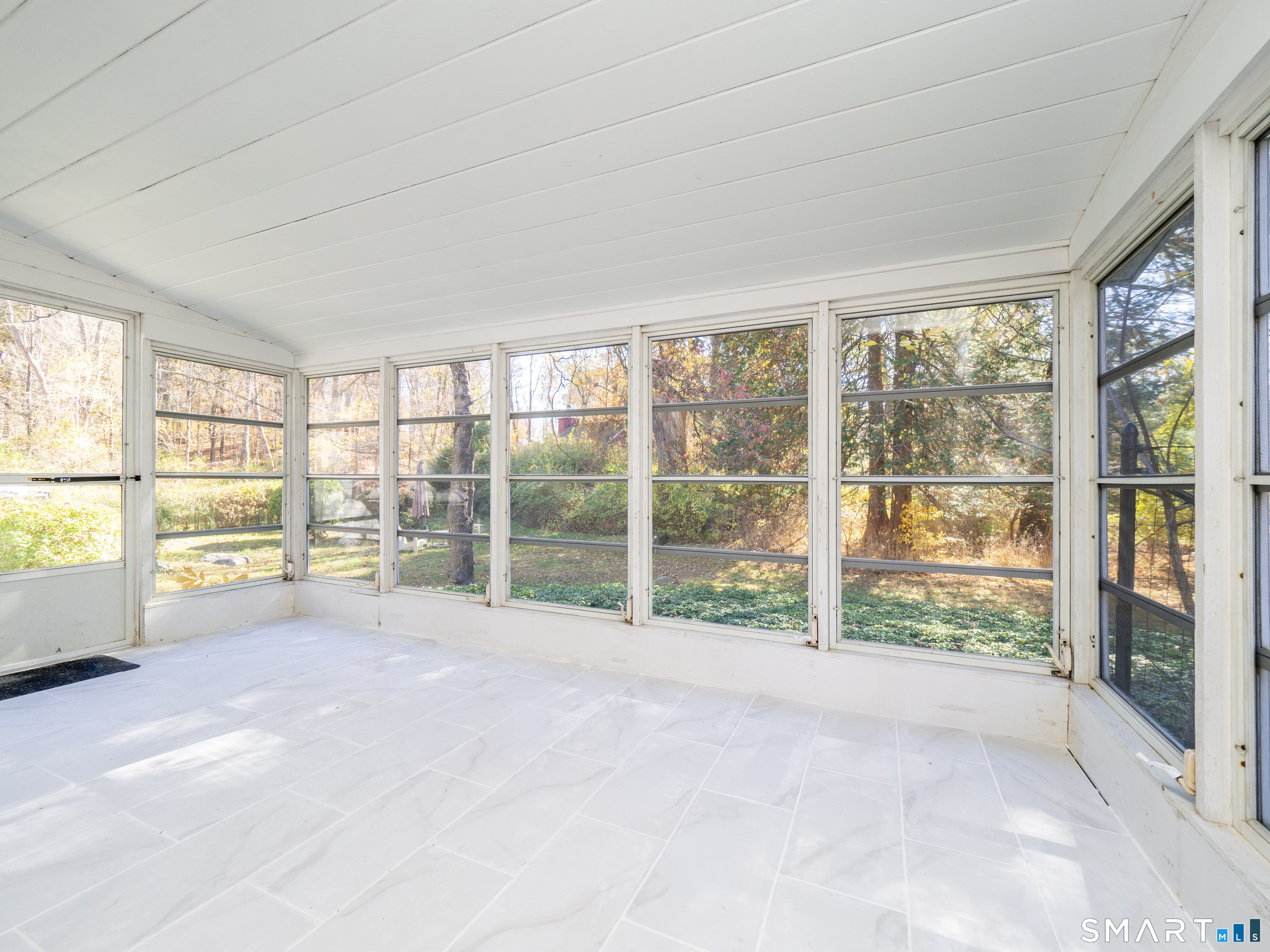 209 Peaceable Street Ridgefield CT 06877
