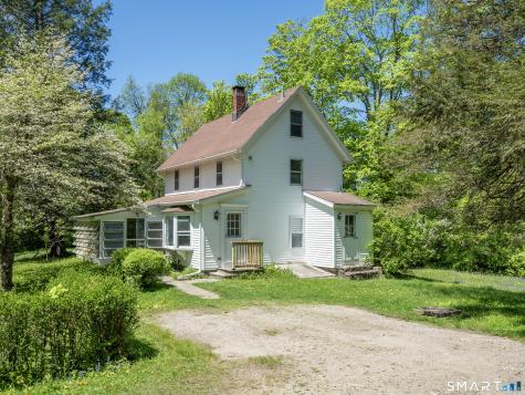 209 Peaceable Street Ridgefield CT 06877