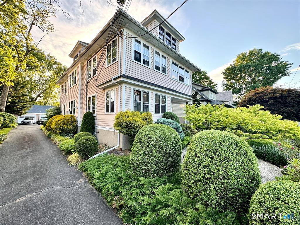 113 Ellsworth Street Bridgeport CT 06605