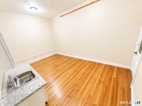 105 Bank Street Waterbury CT 06702