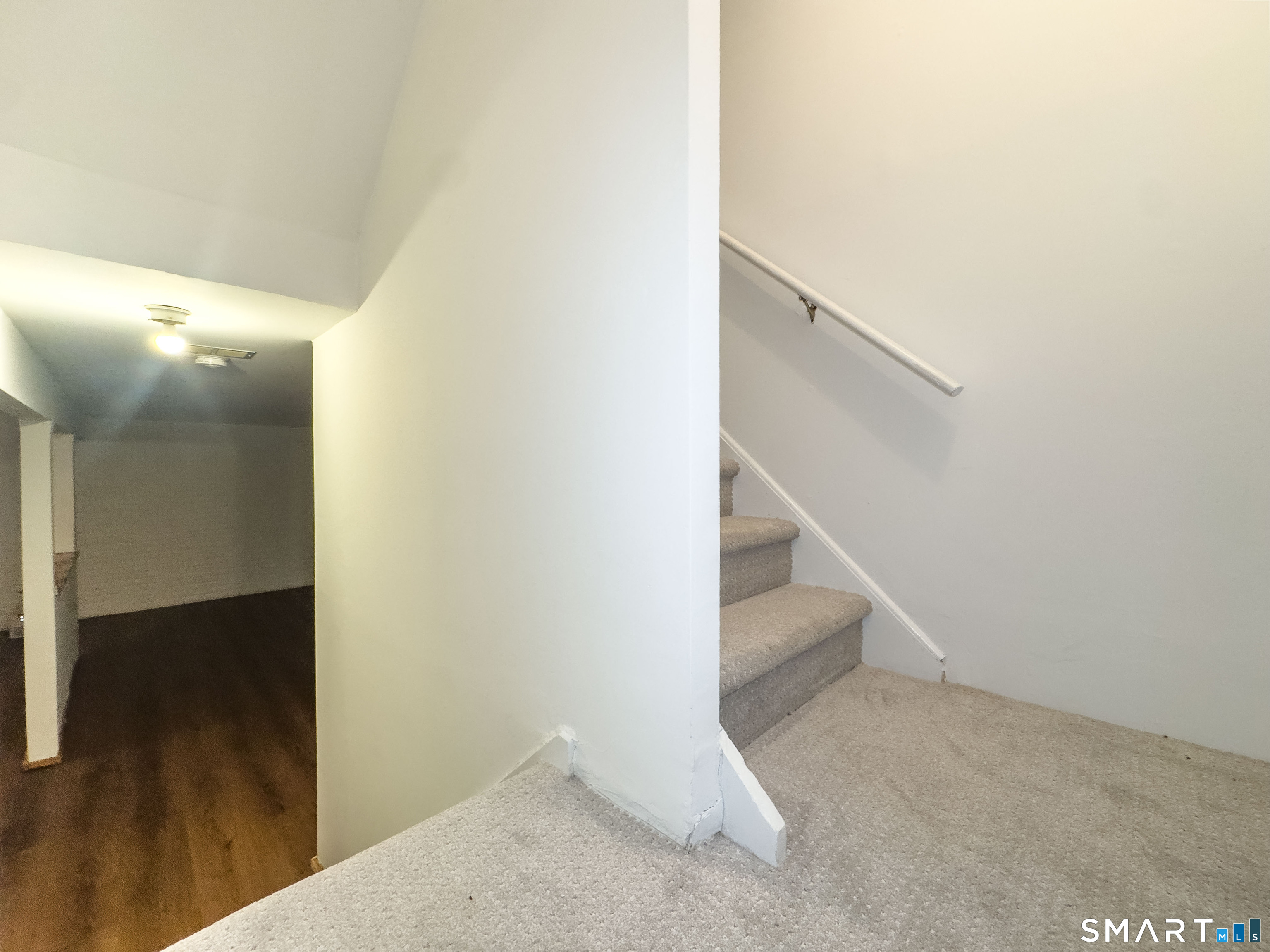 19 Twin Oaks New Milford CT 06776