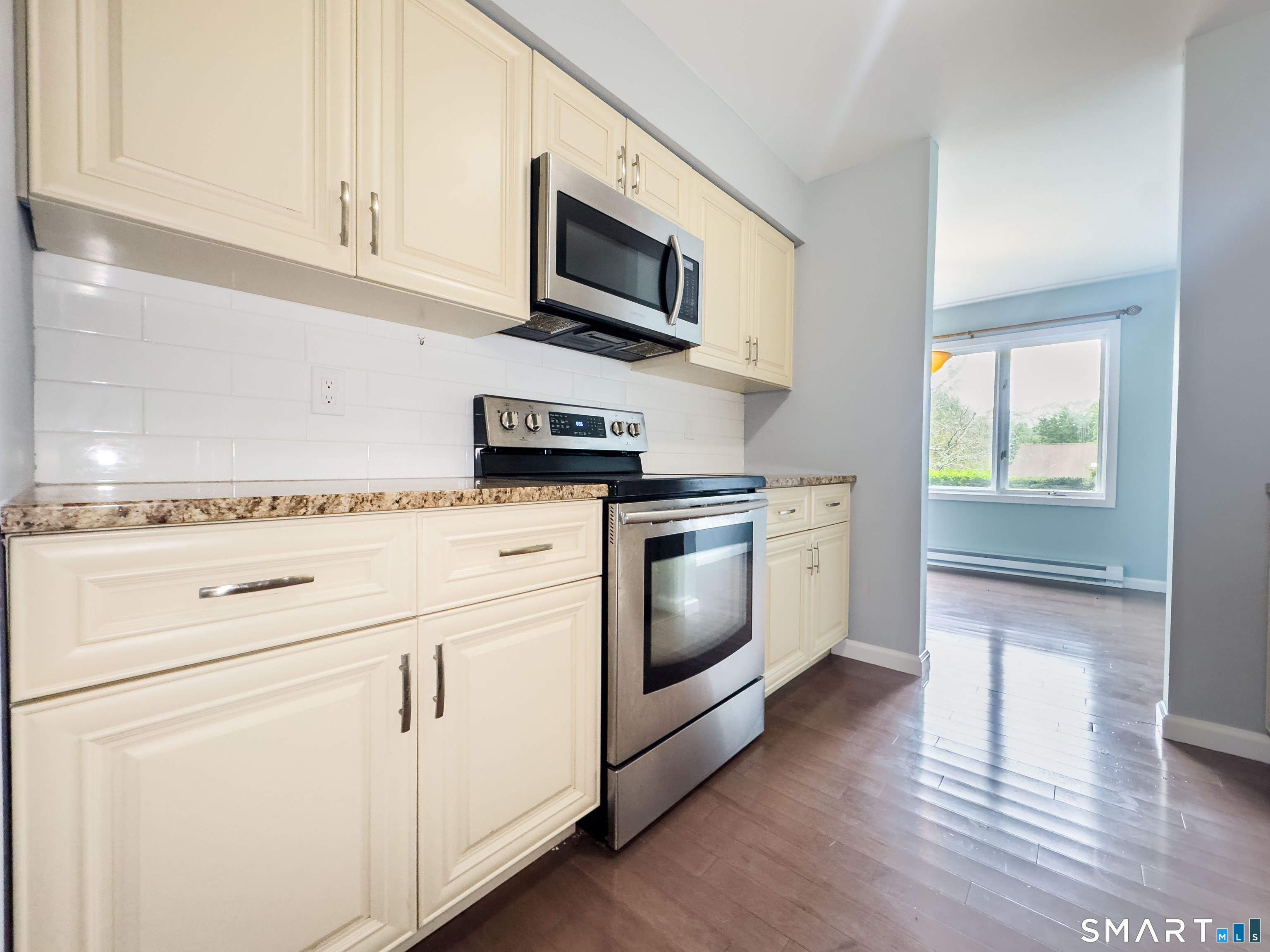 19 Twin Oaks New Milford CT 06776
