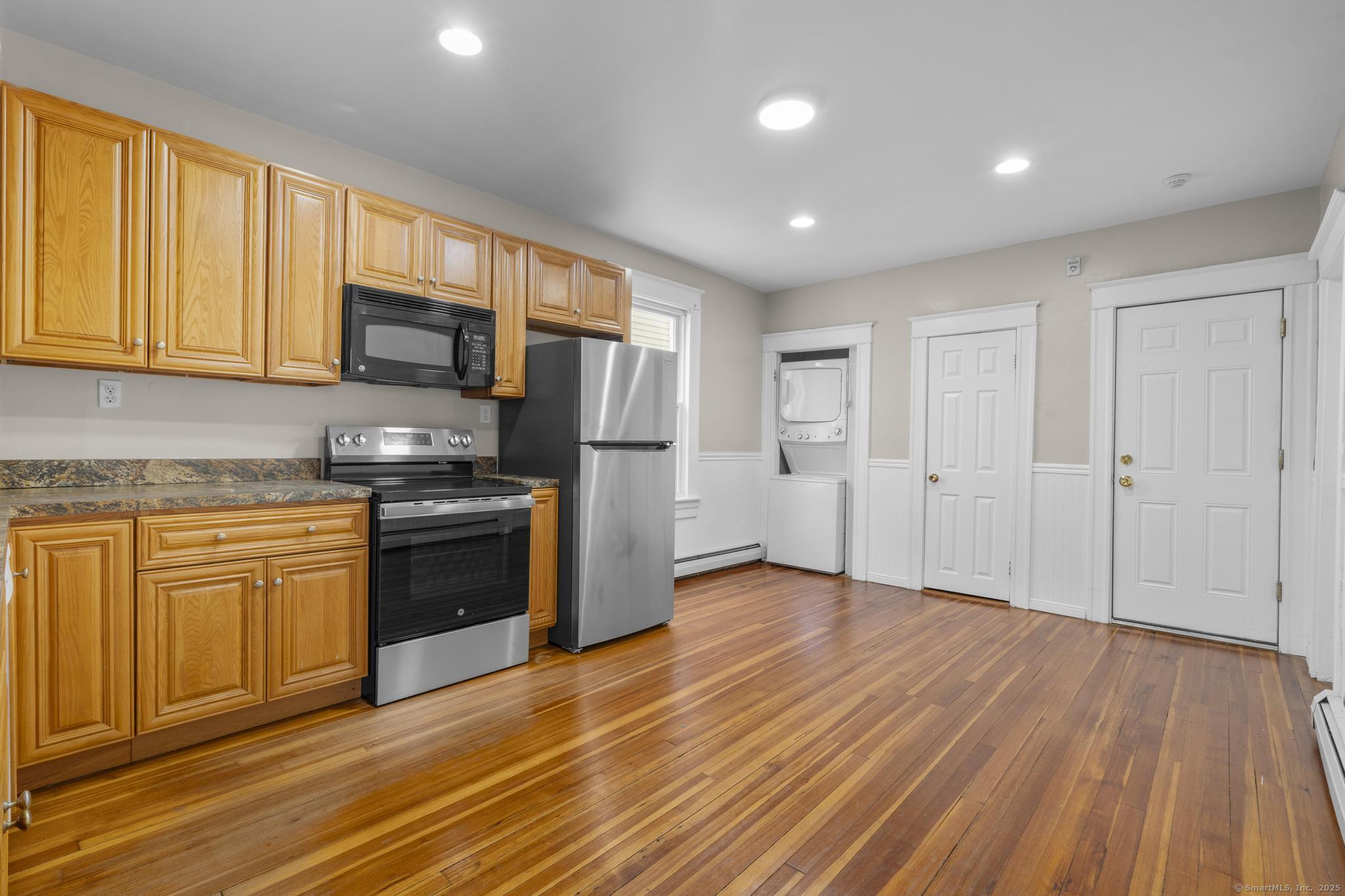 329 Broad Street New Britain CT 06053