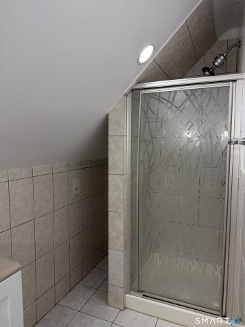 220-222 3rd FL Alpine Street Bridgeport CT 06610