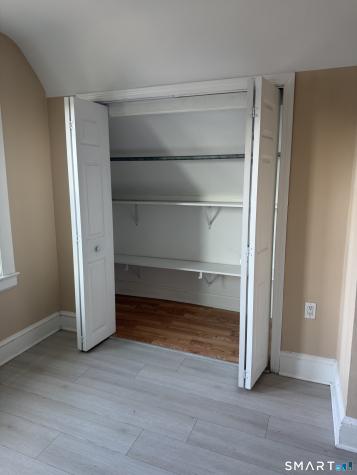 220-222 3rd FL Alpine Street Bridgeport CT 06610